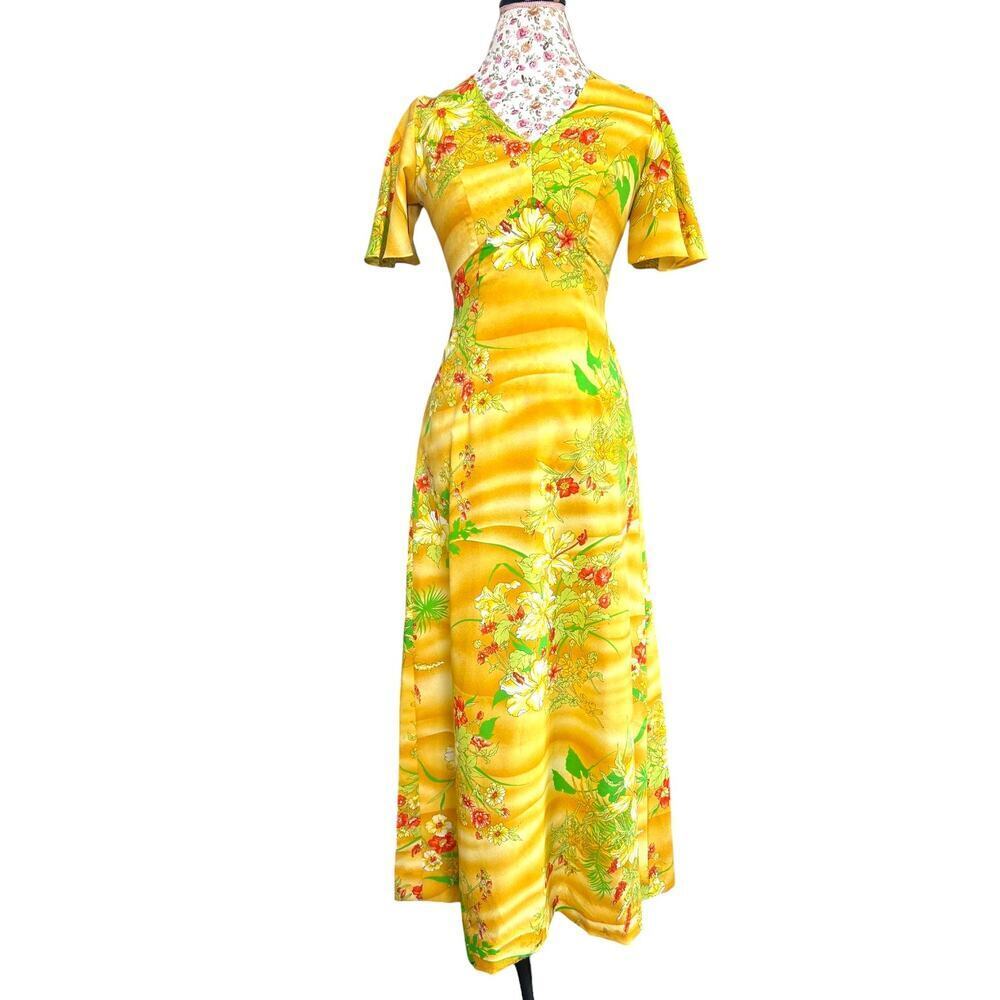 Vintage 70s Royal Hawaiian Yellow Tropical Floral Maxi Dress Empire Waist Hawaii